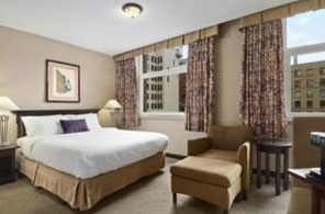 Ramada Downtown Vancouver  (*)